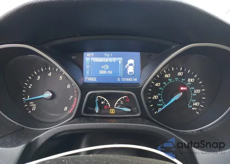 2014 Ford Focus Se z USA, uszkodzony, nr VIN 1FADP3F28EL227732